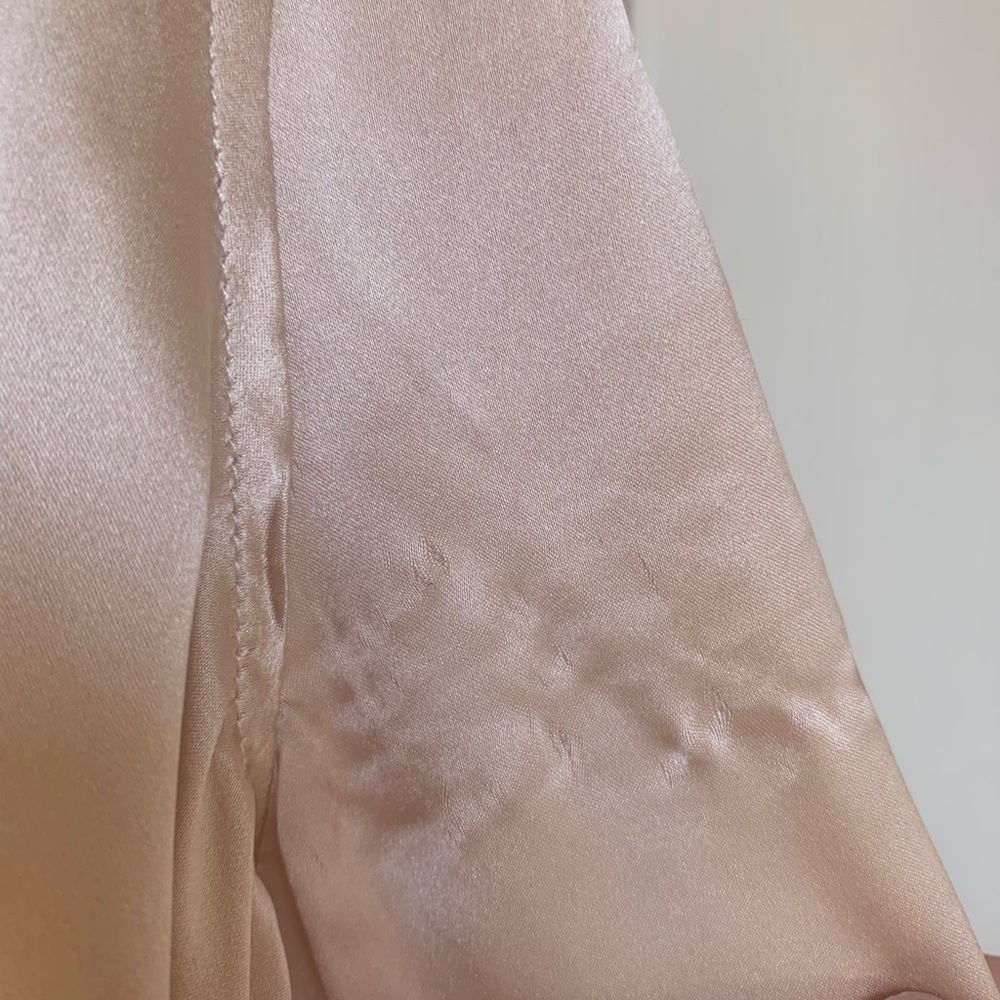 L'Agence 100% silk blouse in cream - Picture 5 of 9
